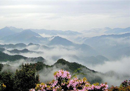 梦见峰峦挺秀 www.haochilao.com.cn