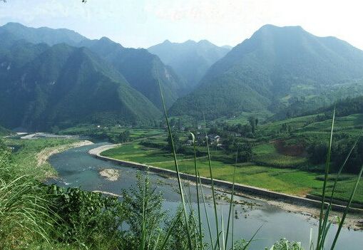 墓地风水基础知识 www.haochilao.com.cn