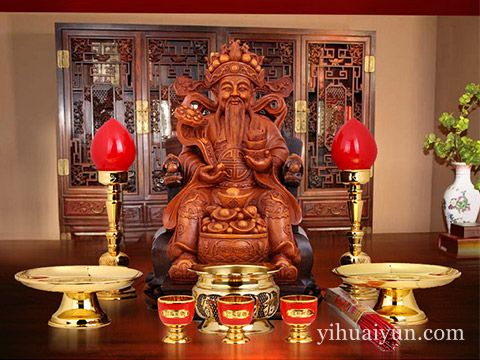 2017年财神爷摆放在哪个方向最好 www.haochilao.com.cn